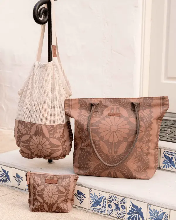 Nippon Daisy Beach Tote | Sand Cloud - Image 3